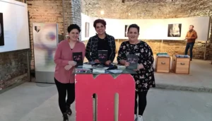 Read more about the article Izložba “One nisu stale” – Vinkovci